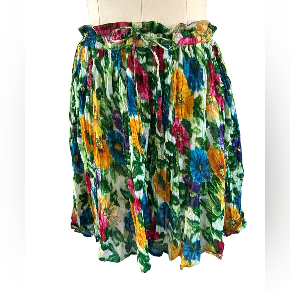 Vintage LeMieux floral pleated 100% cotton shorts